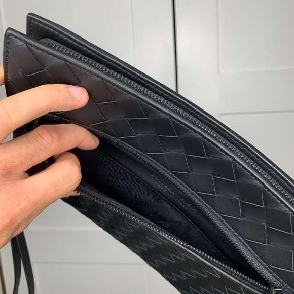 Bottega Veneta Intrecciato Leather Black Document CaseCondition: Brand new, neve - Picture 9 of 16